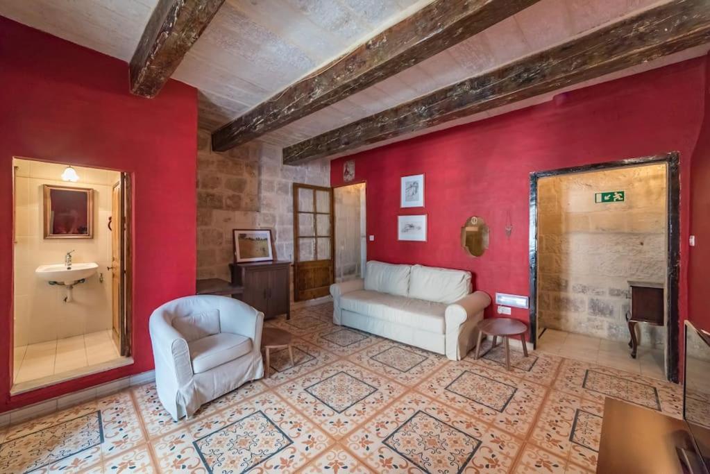 Juf- Juliana'S Unique Townhouse Apartment Valletta Luaran gambar