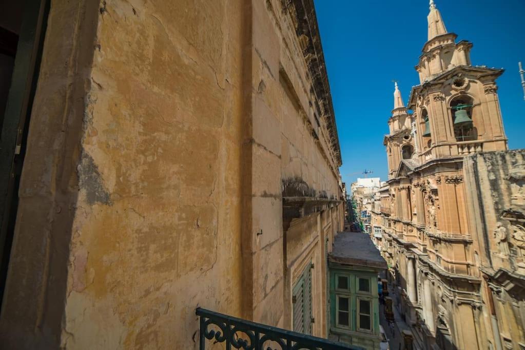 Juf- Juliana'S Unique Townhouse Apartment Valletta Luaran gambar