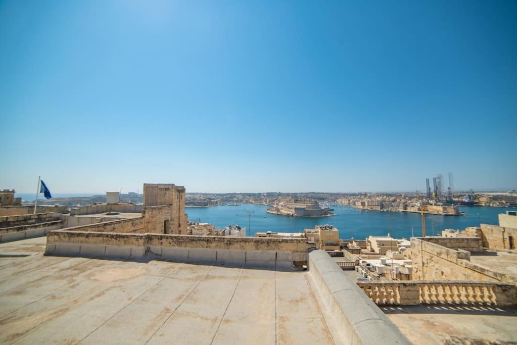 Juf- Juliana'S Unique Townhouse Apartment Valletta Luaran gambar
