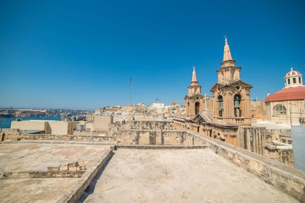 Juf- Juliana'S Unique Townhouse Apartment Valletta Luaran gambar